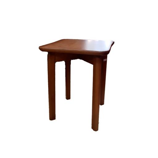 BANQUETA EN MADERA CANELA